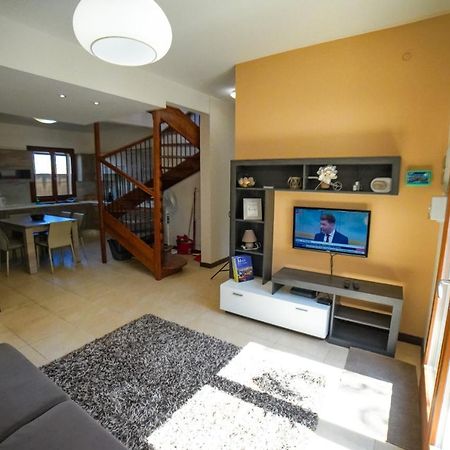 Getawaynpetto Private Duplex Maisonette With Jacuzzi Hot Tub Mgarr エクステリア 写真