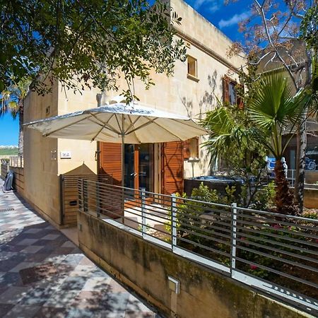 Getawaynpetto Private Duplex Maisonette With Jacuzzi Hot Tub Mgarr エクステリア 写真