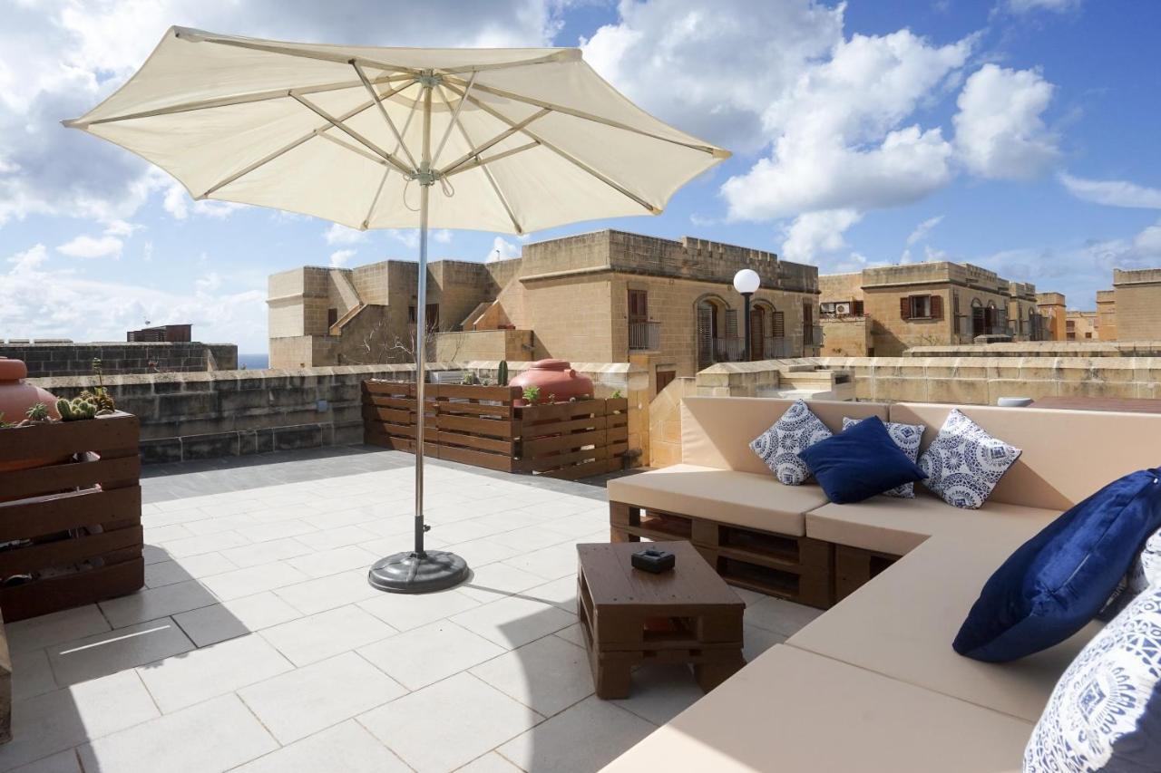 Getawaynpetto Private Duplex Maisonette With Jacuzzi Hot Tub Mgarr エクステリア 写真